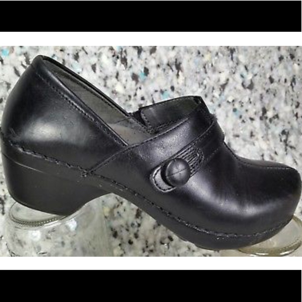 Dansko Black Button Clogs Size 36/US 5.5/6